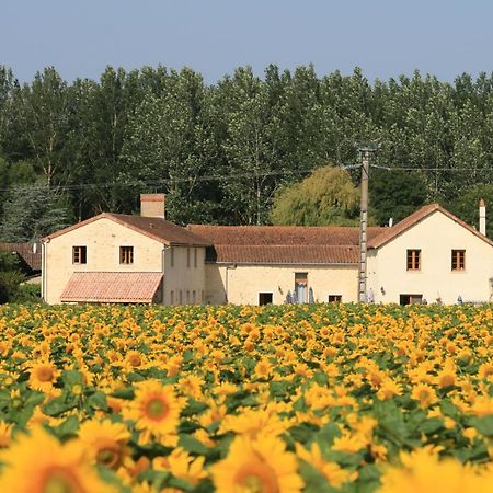 Loire Escapes Hotel Berrie Bagian luar foto