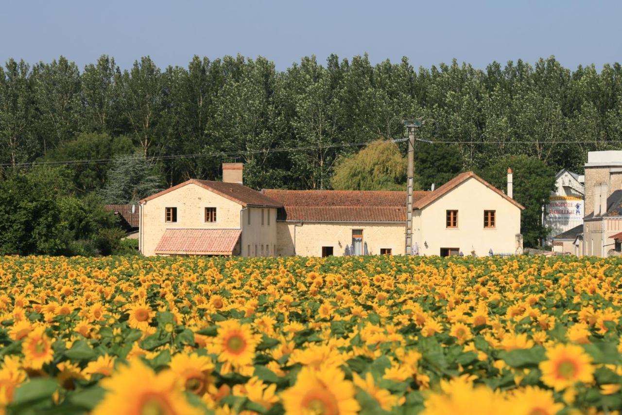 Loire Escapes Hotel Berrie Bagian luar foto